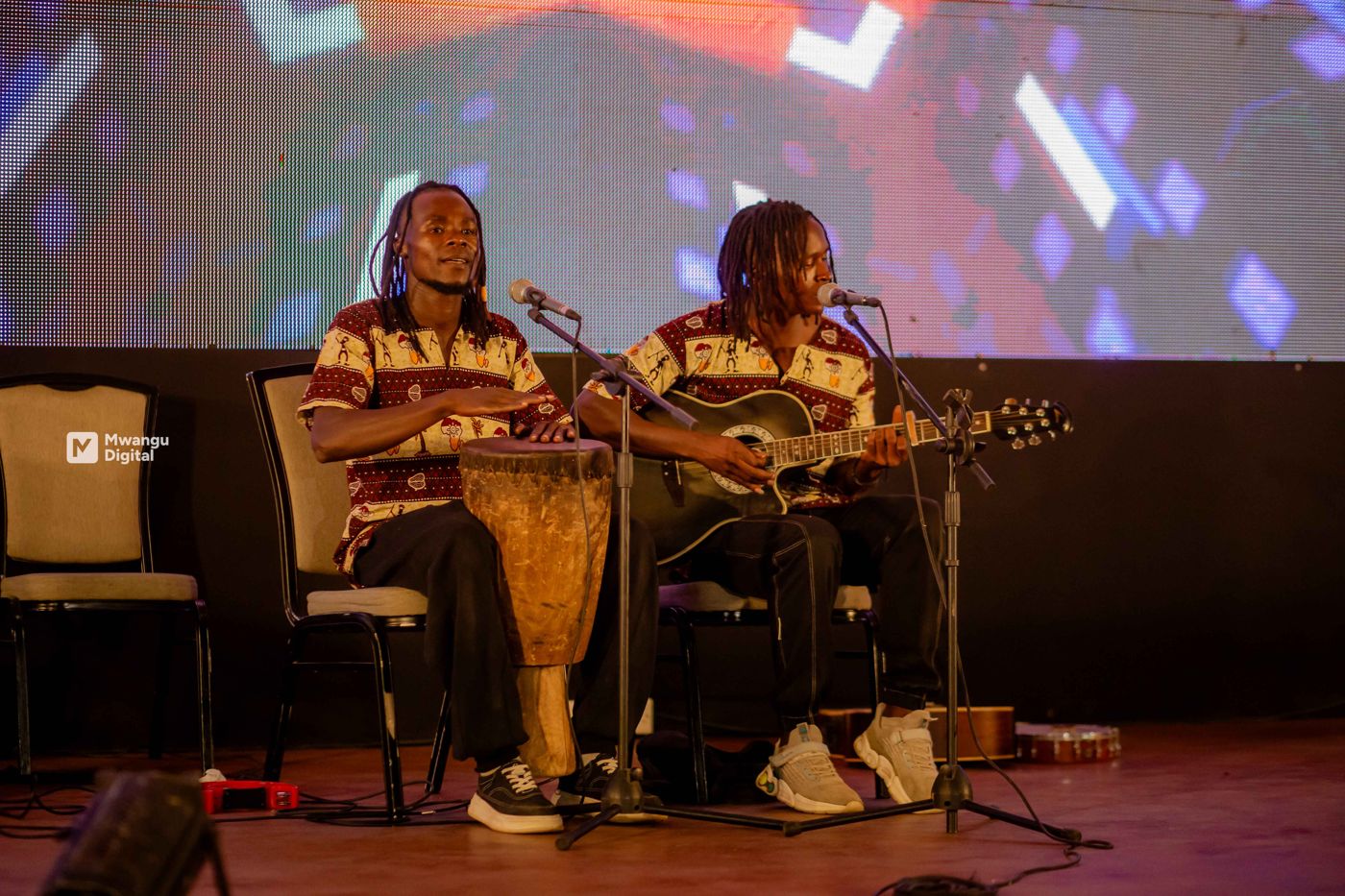 Live duo